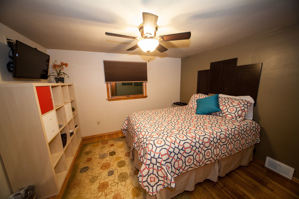 Log Cabin Lodge & Suites Jones Mills Esterno foto